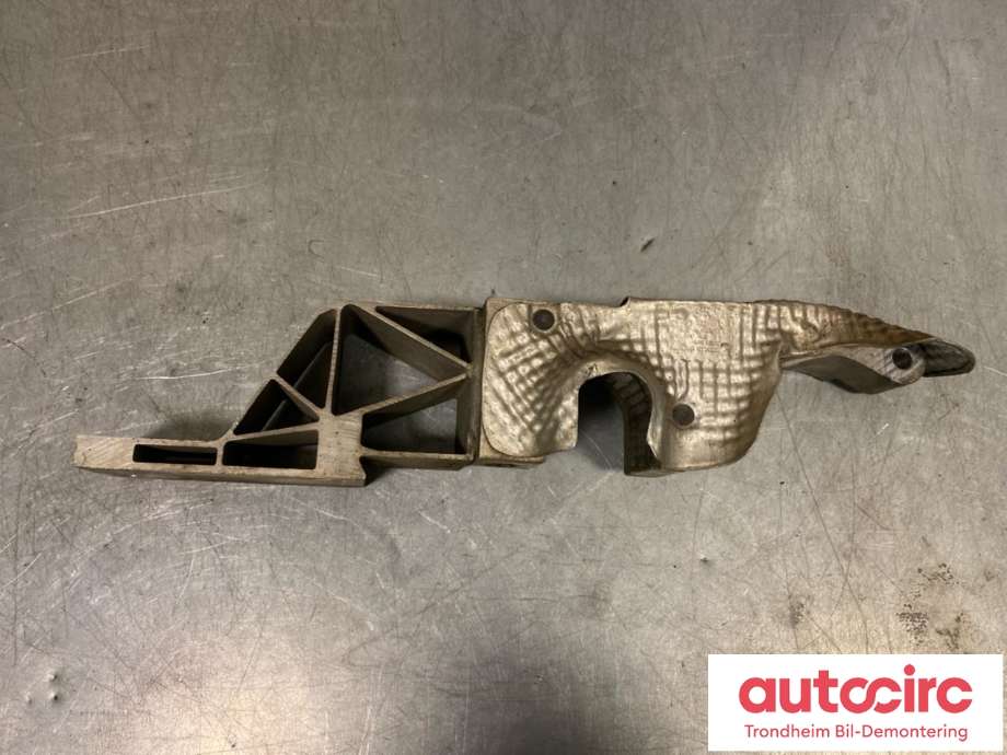 Travers foran hoved til Porsche Panamera 2009-2017 (Type I) (970) (970) (..|97034111308|97034111311|970 341 113 11| 970 341 113 08)