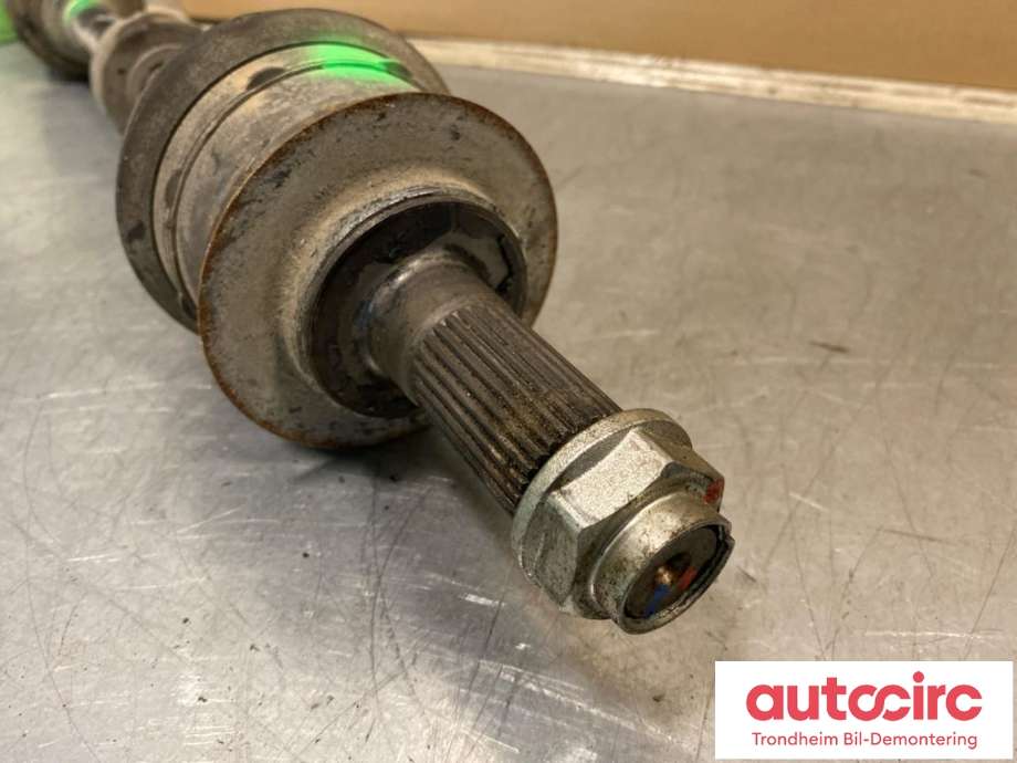 Drivaksel høyre foran, bensin/automat til Suzuki SX4 S-CROSS 2013-->> (Type II) (..|44101-54PF1|4410154PF1|)