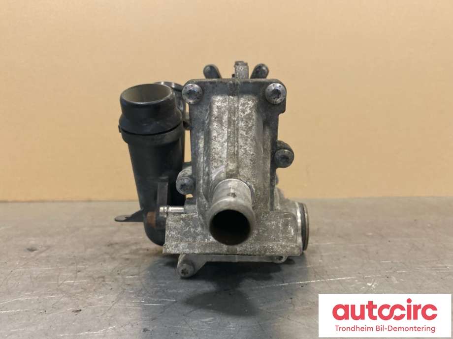 EGR-kjøler til Jaguar XE 2015-->>  (MAHLE|JDE38492|G4D39F464AD|11071513116| G4D3-9F464-AD)