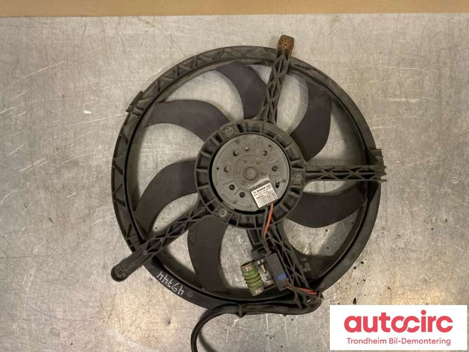 Kjølevifte elektrisk til Mini Countryman 2010-2016 (R60) (R60) (BOSCH|17428509990|XR4395002|0130303027)