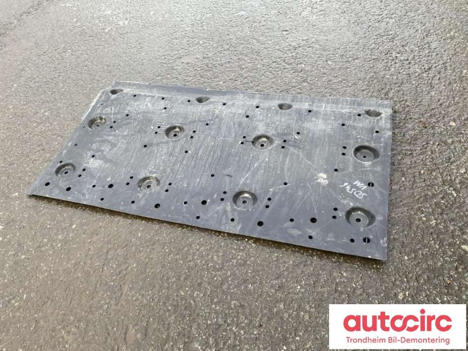 Motorplate under motor til Nissan Ariya 2022-->>  (LES INFO|74815-5MP0E|748155MP0E|)