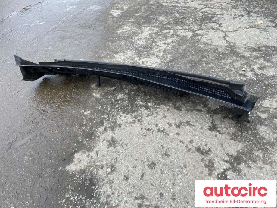 Deksel til Mercedes EQS SUV 2022-->> (X296) (X296) (REGNDEKSEL LES INFO|A2968307400|A2968307300|A 296 830 74 00| A 296 830 73 00| SP8430-5000| SP8430-0000)