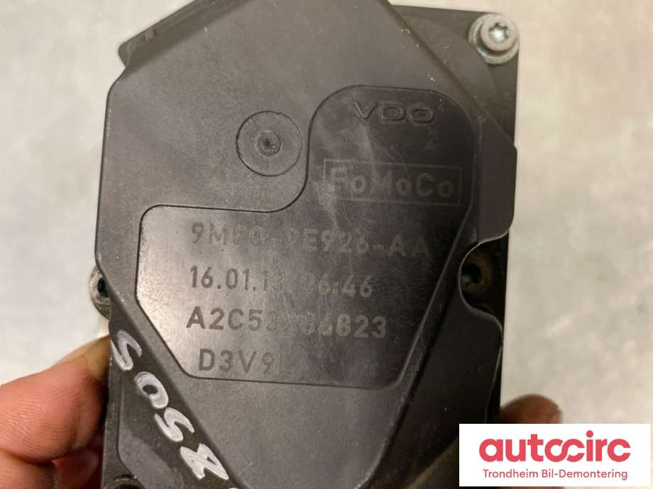 Spjeldhus til Ford Kuga 2013-2019  (VDO|9M5Q-9E926-AA|1700259|)