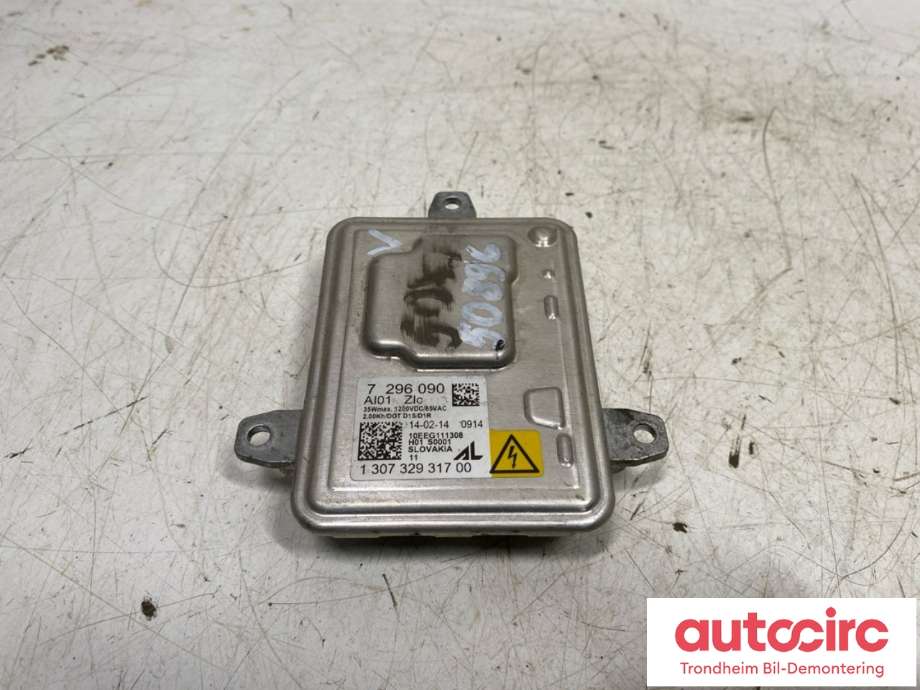 Styreenhet xenon/ballast til BMW 5-Serie 2010-2017 (F10/F11) (F10/F11) (AL|7 286 090|63 11 7 317 408|130732931700)