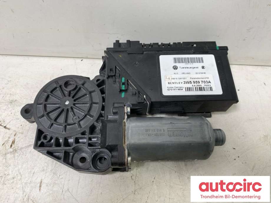 Ruteheis, kun motor, venstre bak til Bentley Flying Spur 2005-2013 (BOSCH|3W5959703A|3W5959703B|3W5 959 703 B| 3W5 959 703 A| 0130821965)