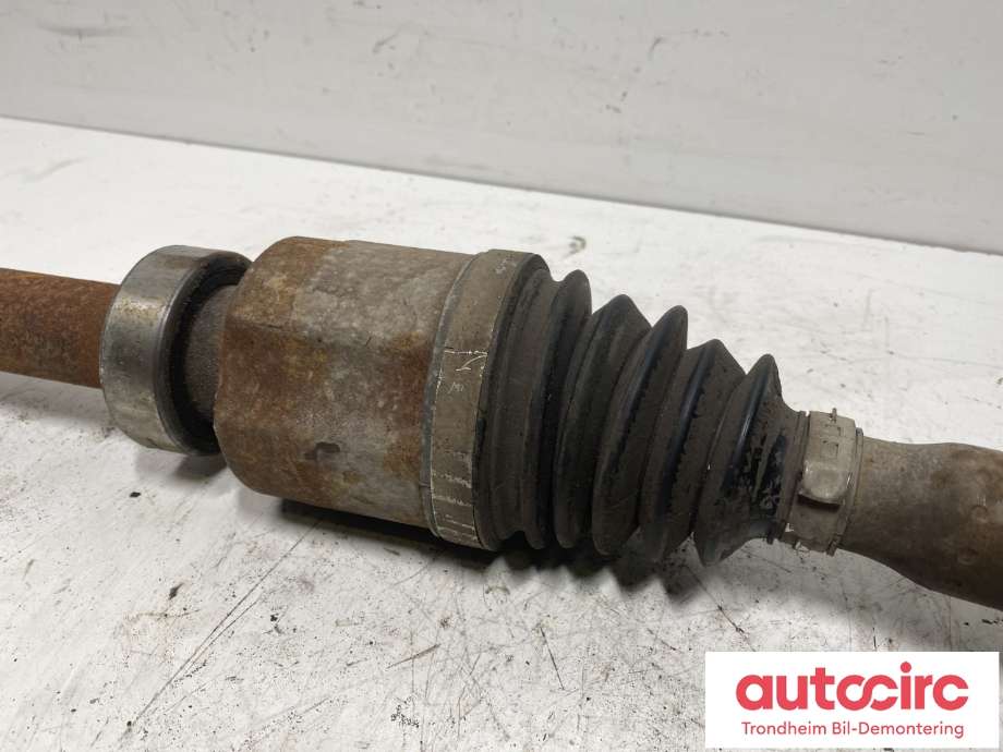 Drivaksel høyre foran, bensin/automat til Renault Captur 2013-2020 (Type I)  (391006849R|391008191R|)