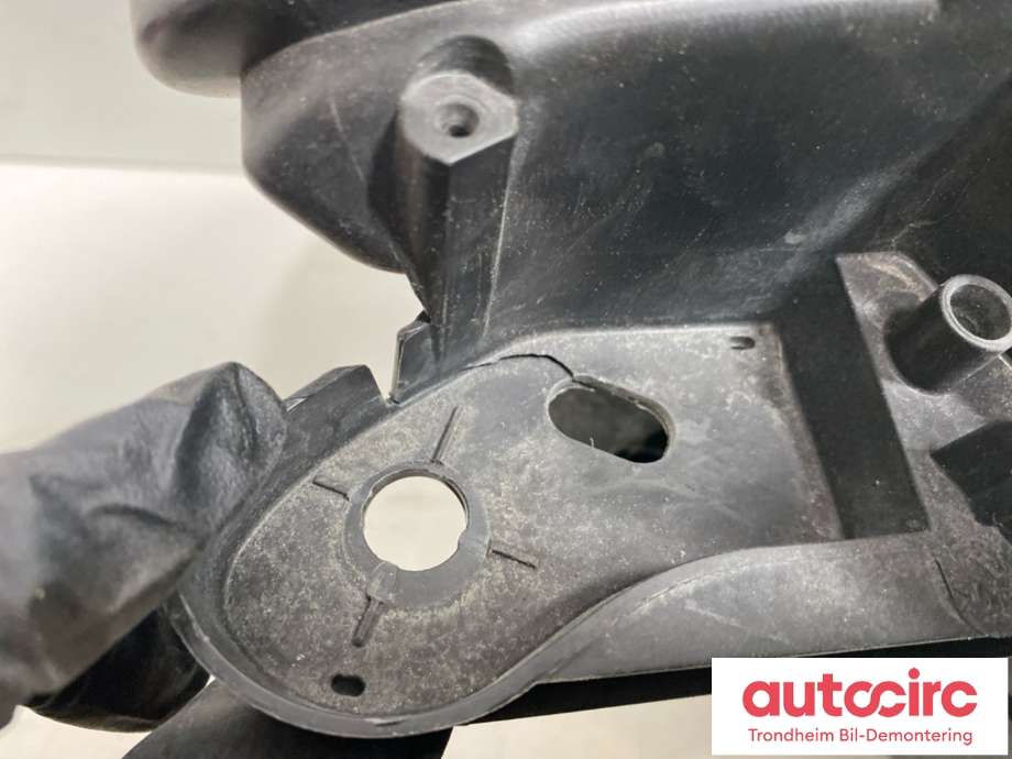 Frontlykt høyre halogen til Citroën C4 2011-2017 (Type II)  (6206S1|9687304480|)