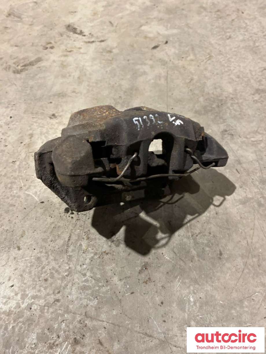 Bremsecaliper venstre foran til Mercedes CLK 1997-2002 (C208) (C208) (A 001 420 29 83|)