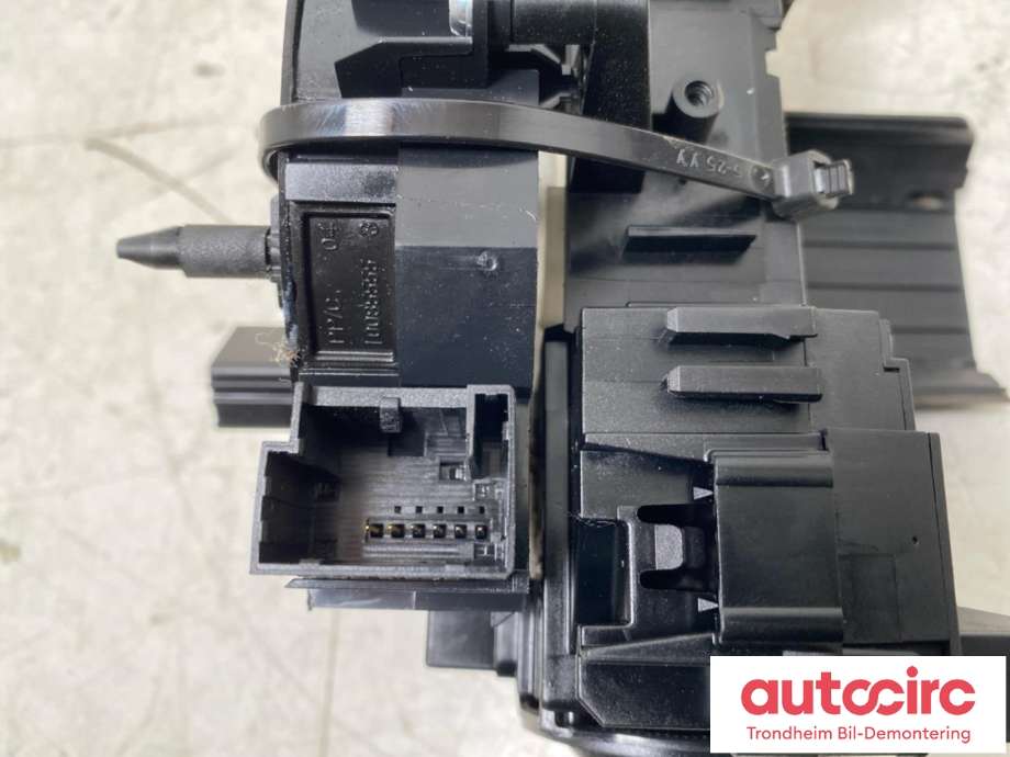 Bryter combi til VW Transporter / Caravelle 2019-->> (T6.1) (T6.1) (LES INFO|2Q0953513|)