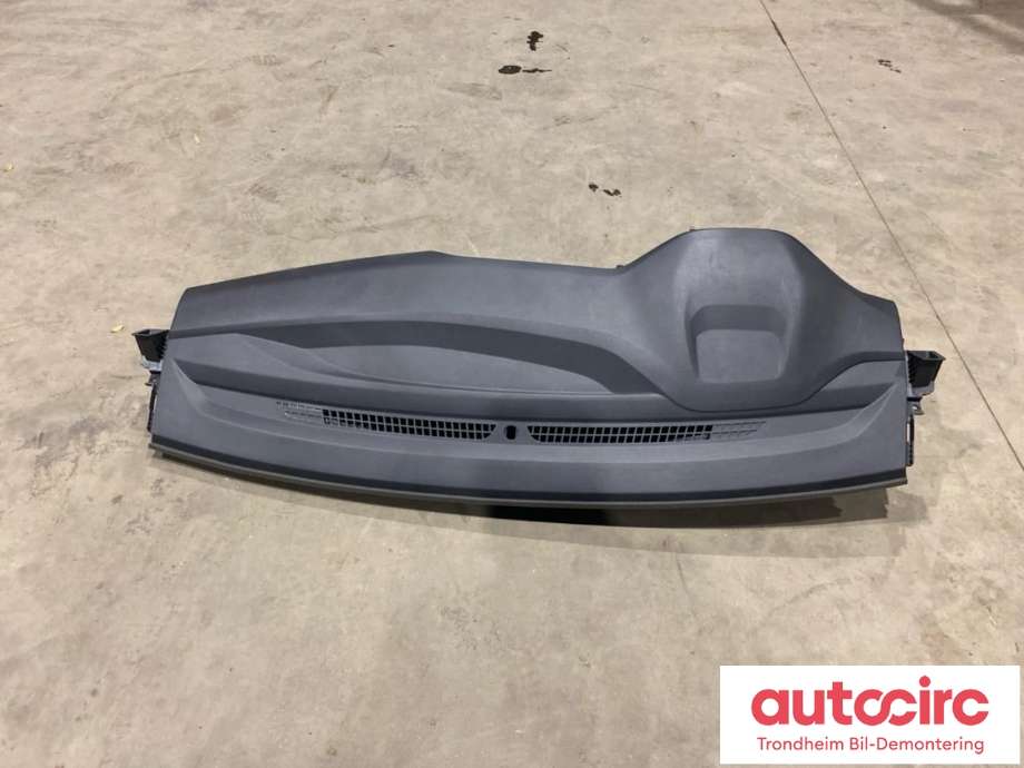 Dashbord til Maxus e-Deliver 9 2020-->>  (SAIC MOTOR|C00304646-A126|)
