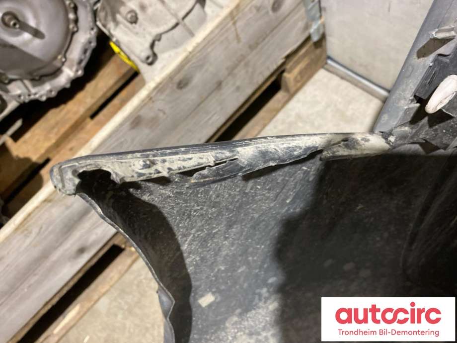 Støtfanger foran til Peugeot Expert 2007-2016 (Type II)  (ULAKKERT TYPE|7401FQ|7401 FQ|)