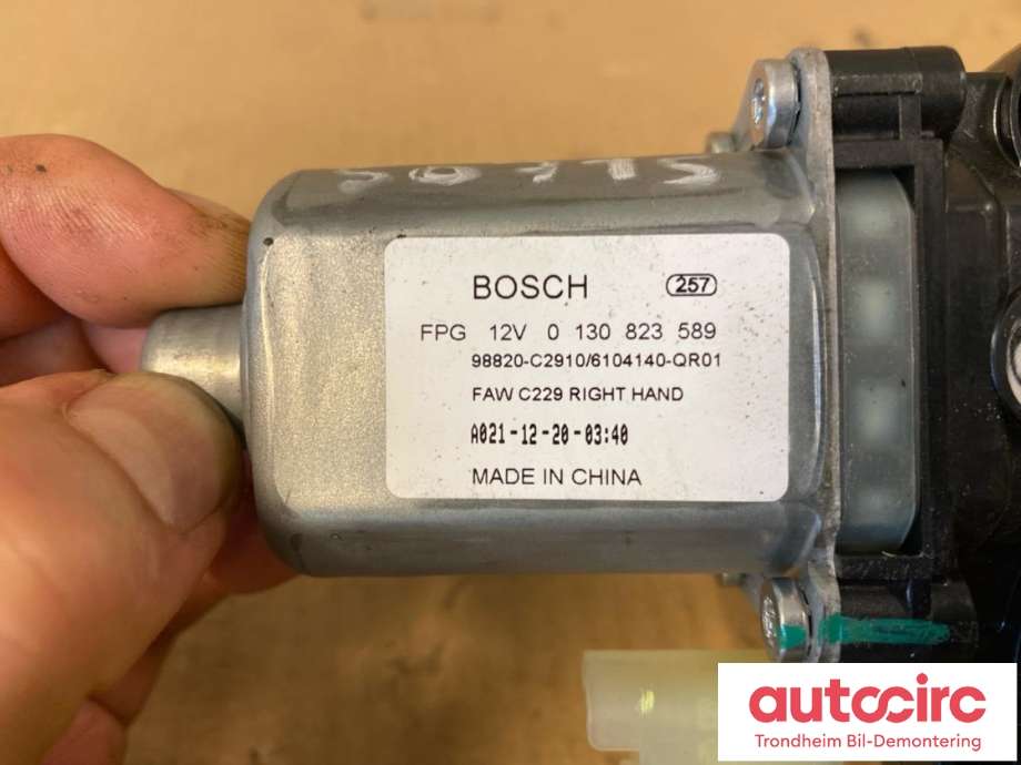 Ruteheis, kun motor, venstre bak til Hongqi E-HS9 2022-->>  (BOSCH|6104140-QR01|98820-C2910|0130823589)