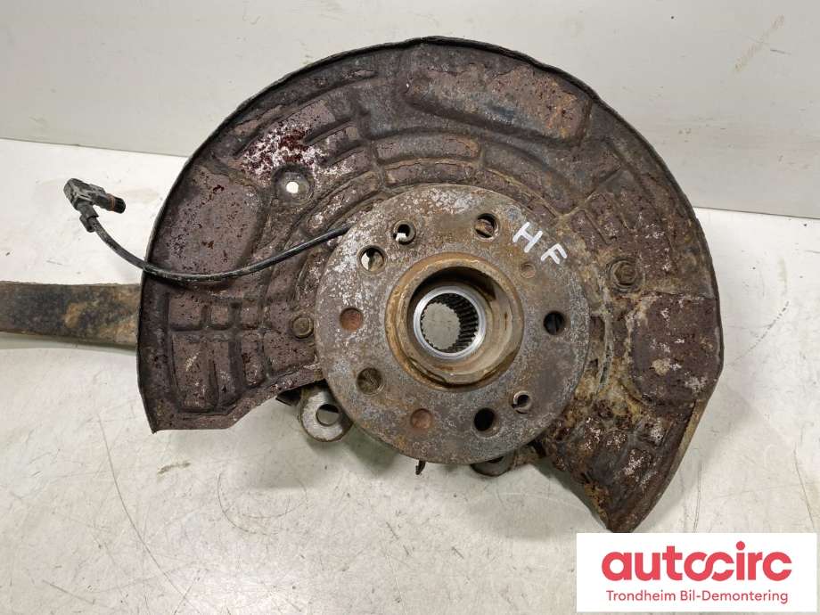 Hjulspindel høyre foran til Mercedes ML 2005-2011 (W164) (W164) (..|A1643301420|A1643302220|)