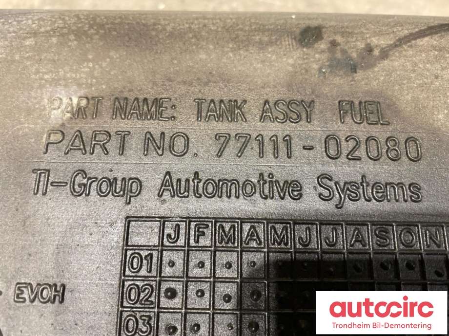Dieseltank til Toyota Corolla 2002-2007 (LES INFO|7700102120|7700102140|7700102210| 770011A010| 7700112C20)