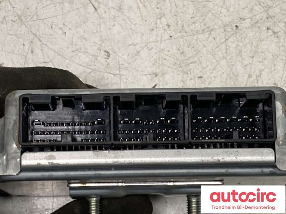 Styreenhet girkasse til Isuzu D-Max 2021-->> (Type III)  (..|8983954401|)