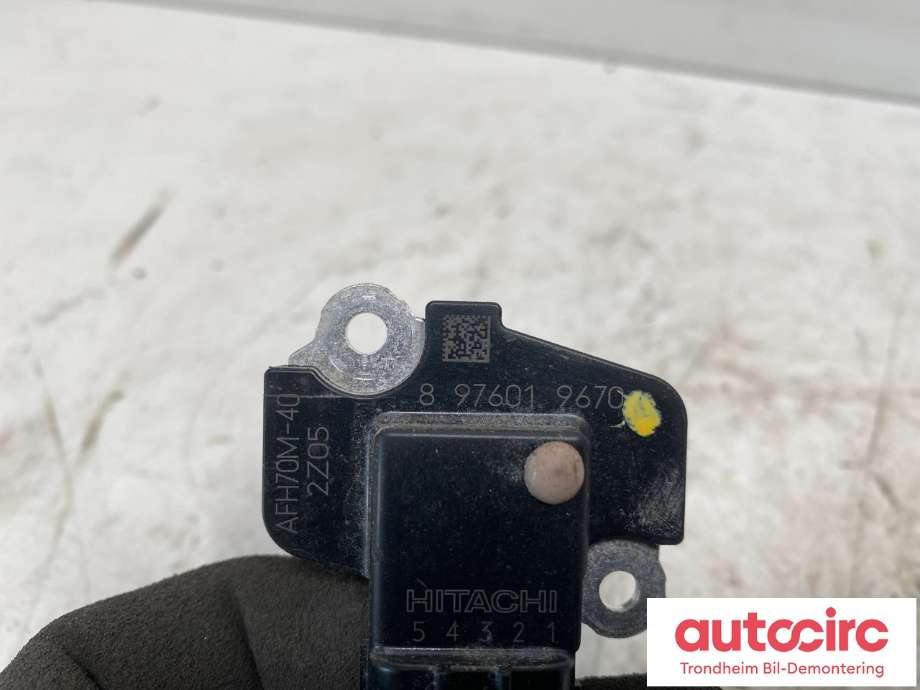 Luftmengde/luftmassemåler til Isuzu D-Max 2021-->> (Type III)  (..|8976019670|)