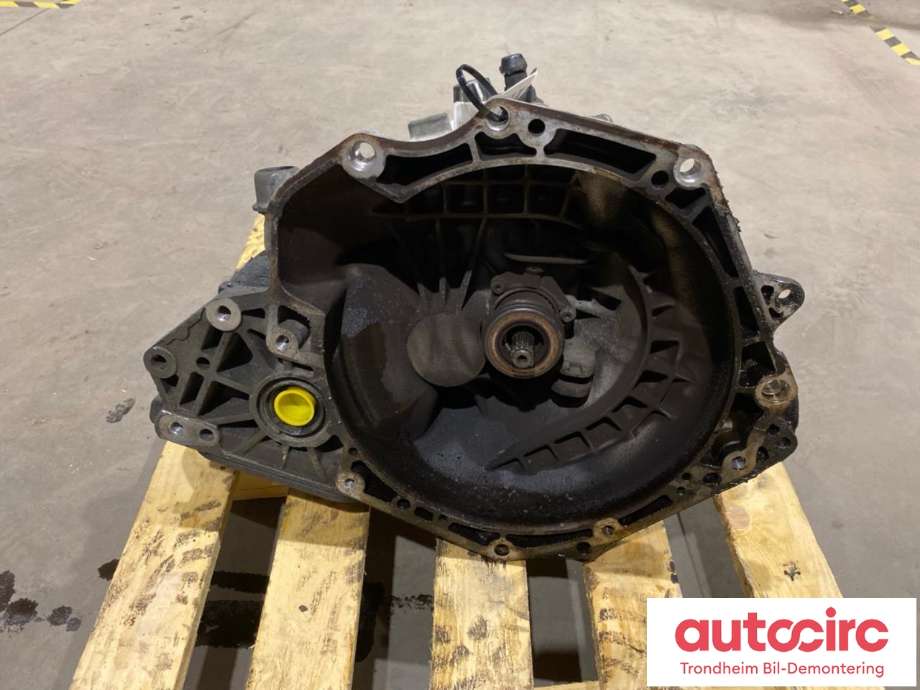 Girkasse manuell til Opel Corsa D 2006-2014 (ML5|55561901|55566124|)