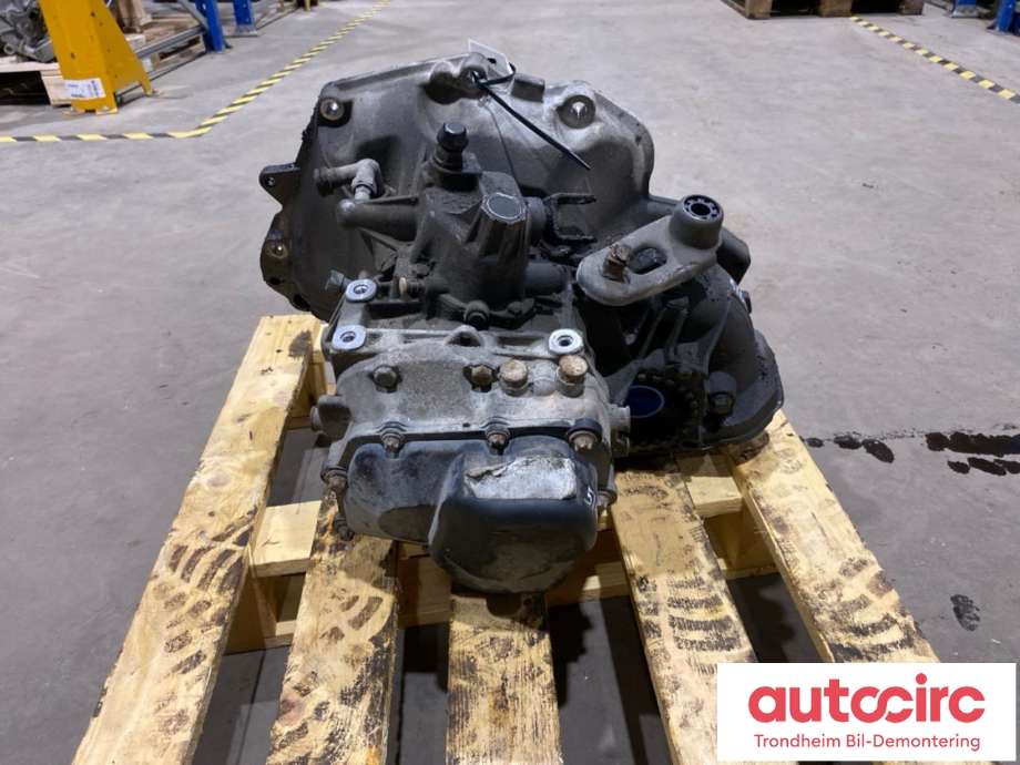 Girkasse manuell til Opel Corsa D 2006-2014 (ML5|55561901|55566124|)
