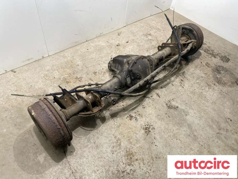 Bakaksel til Mercedes G-Wagen 1990-->> (W463) (W463) (..|004510270|)