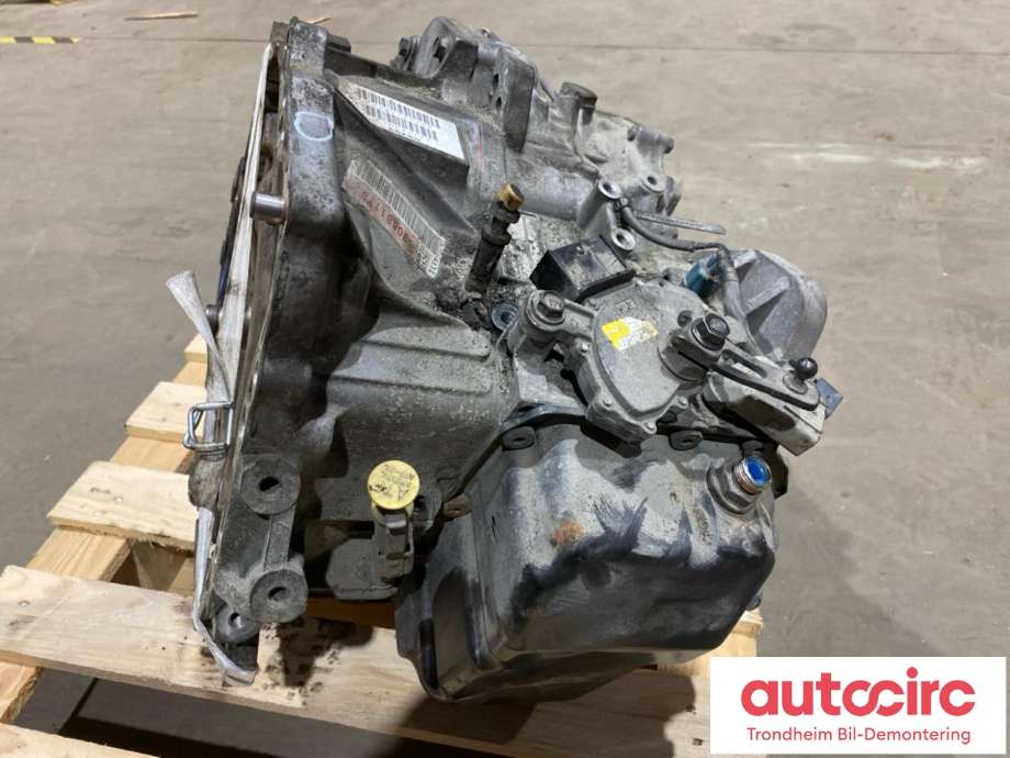 Girkasse automat til Volvo V70 2005-2007 (Type II, Fase 2)  (5-AUT / AW55-50/51SN|8251833||AW55-50/51SN)