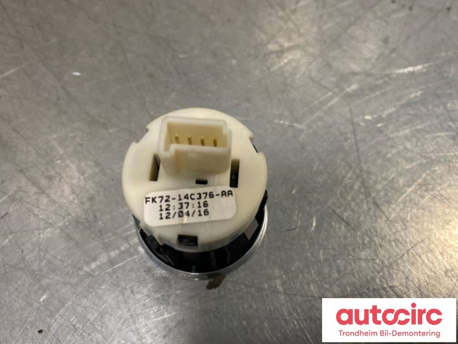 Bryter start/stopp til Land Rover Discovery Sport 2015-2019 (Fase 1)  (..|FK72-14C376-AA|LR068334|LR094038| FK7214C376AA| HK7214C376AA)