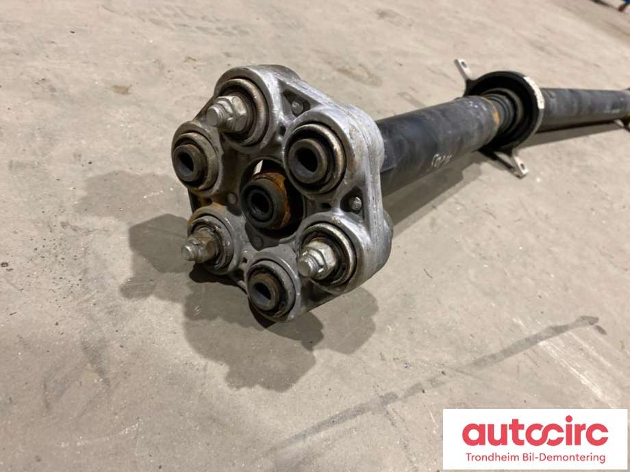 Mellomaksel til BMW 1-Serie 2011-2015 (Fase 1) (F20/F21) (F20/F21) (...|26107598781|26 10 7 598 781|7598781)