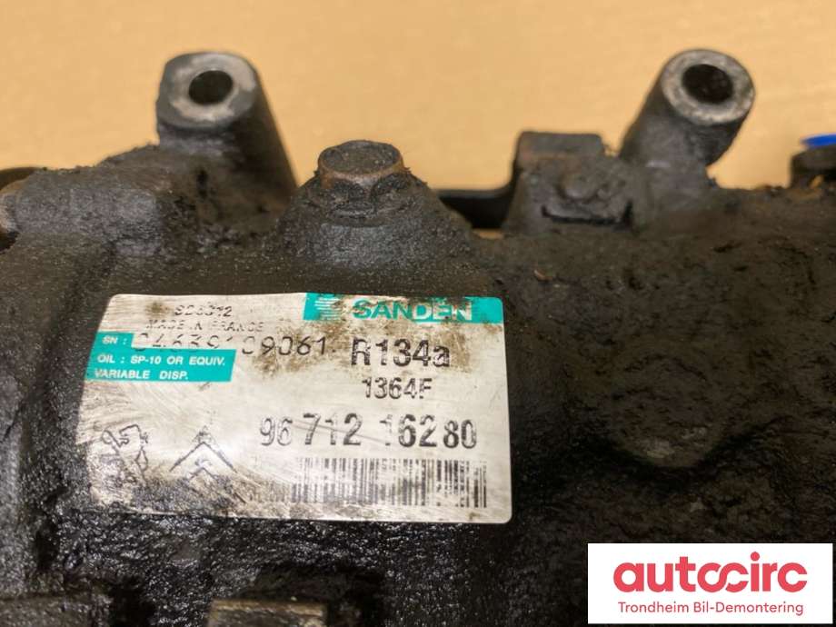 Aircondition kompressor til Peugeot Partner 2008-2015 (Type II, Fase 1)  (SANDEN|9871216280|648708|9822826880)