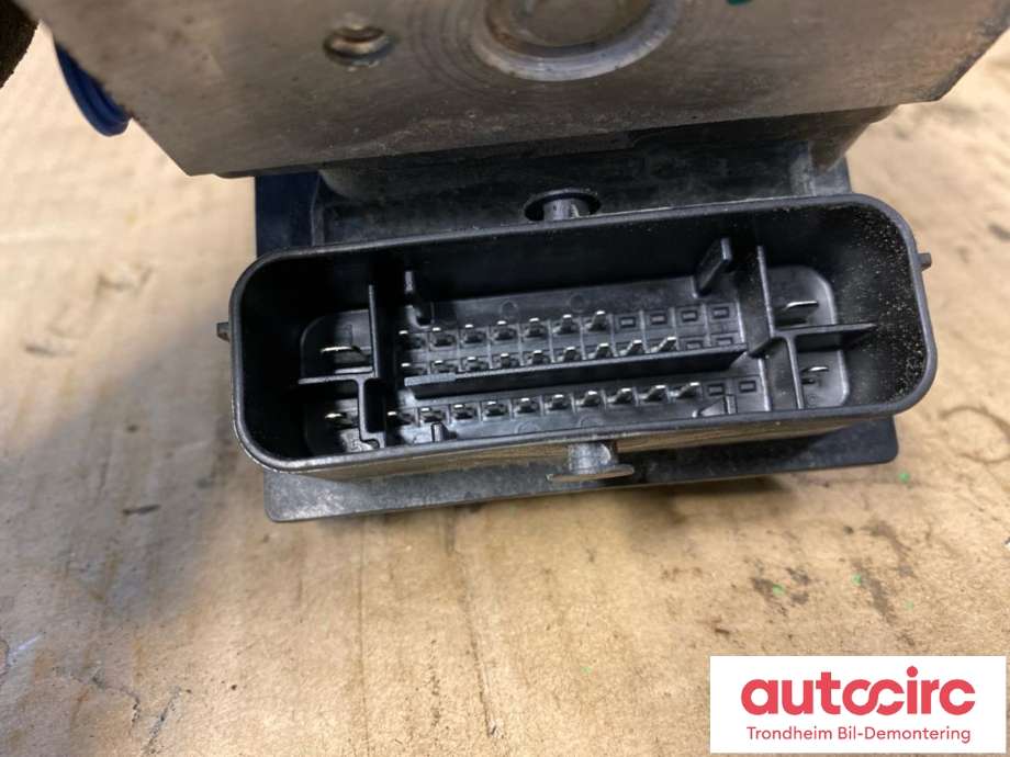 ABS sentral til VW Polo 2002-2005 (Type IV, Fase 1) (BOSCH|6Q0907379AA|0265800363|6Q0614117R)