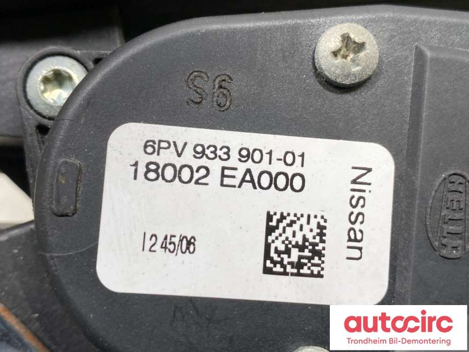 Pedal gass til Nissan Navara 2005-2010 (Fase 1) (D40) (D40) (HELLA|18002EA000|)