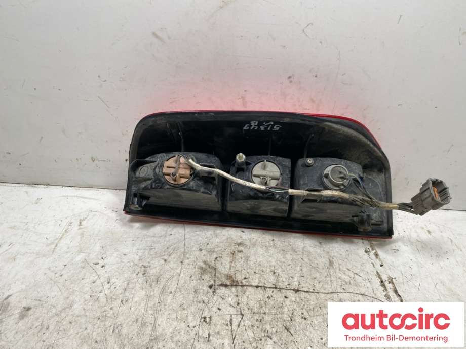 Baklykt venstre til Nissan Navara 2005-2010 (Fase 1) (D40) (D40) (..|26555EB38B|)