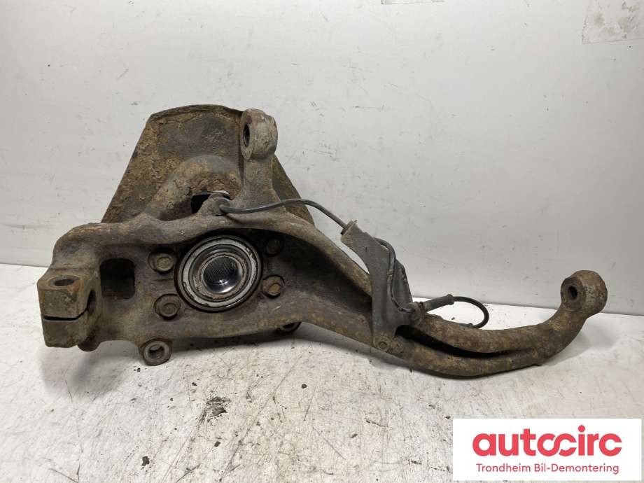 Hjulspindel høyre foran til Nissan Navara 2005-2010 (Fase 1) (D40) (D40) (..|40014EB000|400145X00C|)