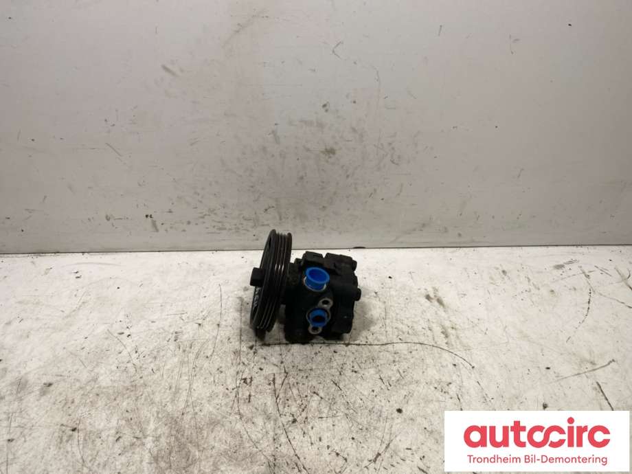 Servo pumpe mekanisk til Nissan Navara 2005-2010 (Fase 1) (D40) (D40) (..|49110EB300|)