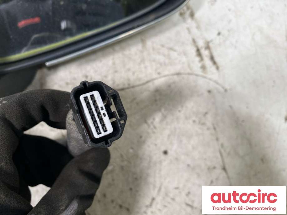 Speil høyre til Nissan Navara 2005-2010 (Fase 1) (D40) (D40) (..|96301EB110|)