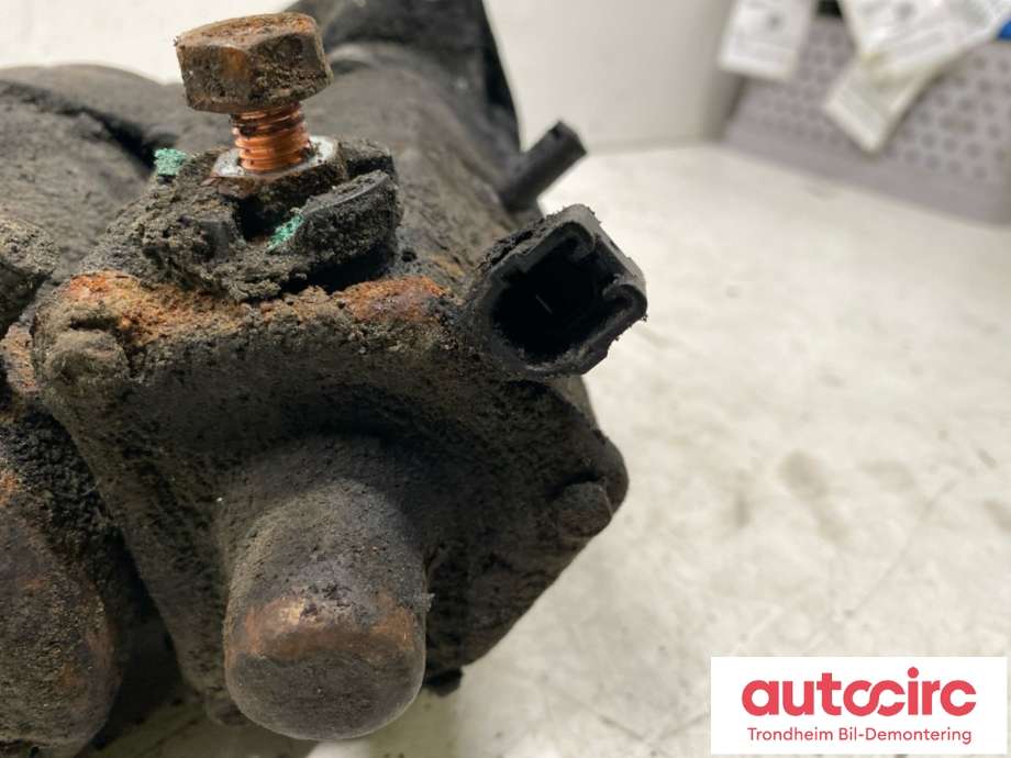 Starter diesel til Toyota Hilux 2006-2011  (..|281000L051|281000L052|)