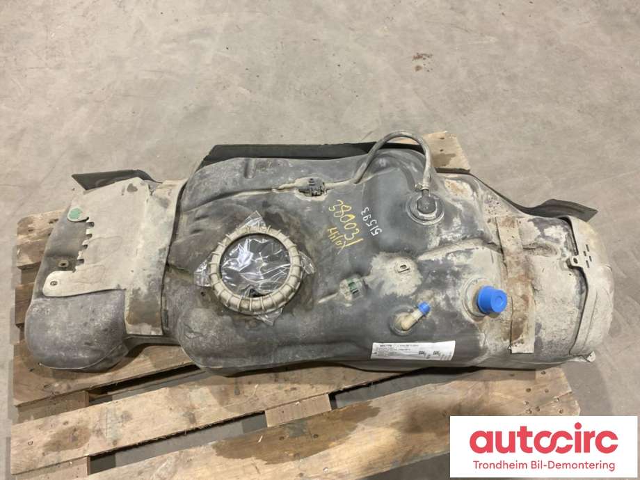 Dieseltank til Toyota Hilux, 2006-2011  (..|770010K081)