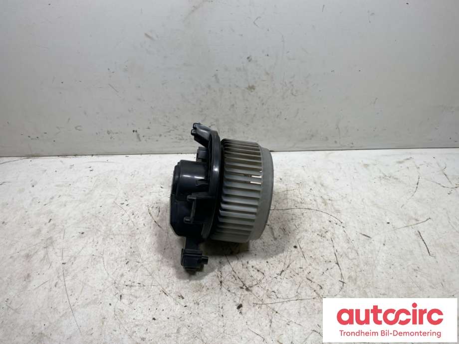 Varmeapparat motor til Toyota Hilux 2006-2011  (..|8710302470|AE272700-5151|)