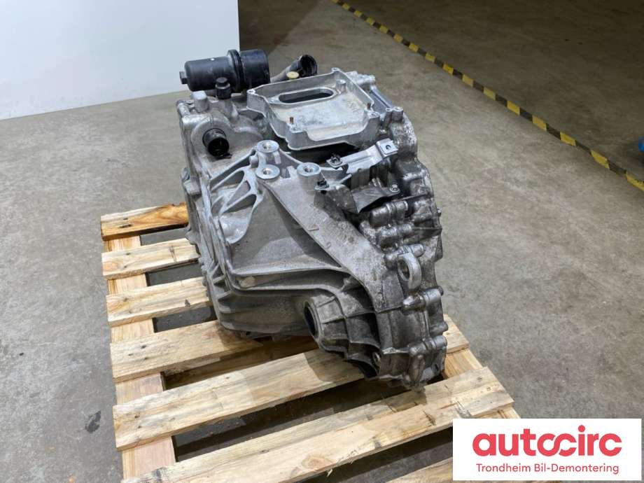 Girkasse automat til Mercedes CLA 2019-->> (C118) (C118) (724.120|A2473705103|A2473701904|D724120)