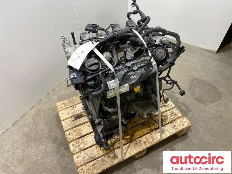 Motor bensin til Mercedes CLA 2019-->> (C118) (C118) (M282.914|A2820109802|D282914|)