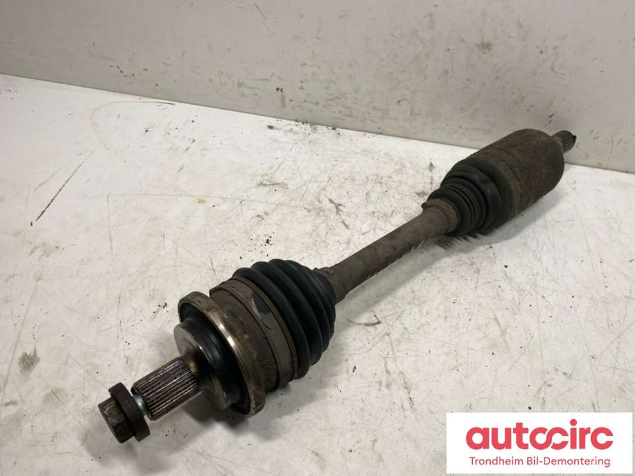 Drivaksel høyre foran, diesel/automat til Mercedes E-Klasse 2002-2006 (Fase 1) (W211) (W211) (A 211 330 12 01|A 211 330 18 01|)
