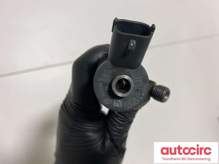 Dyse innsprøyting diesel til Toyota Corolla 2002-2007  (BOSCH|23670-33040|0445110227|2367039105)