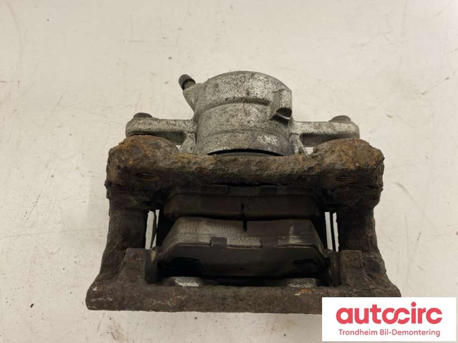Bremsecaliper venstre foran til Nissan Note 2006-2013 (Type I)  (..|41011-AX601|41011-AX60A|41011AX601| 41011AX60A)
