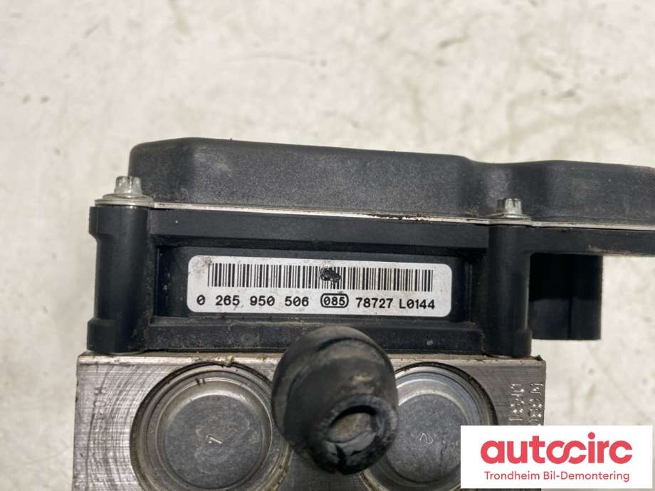 ABS sentral til Audi A6, Allroad 2006-2008 (Type II, Fase 1) (C6) (C6) (BOSCH|4F0614517S|4F0614517AB|0 2650 950 506)