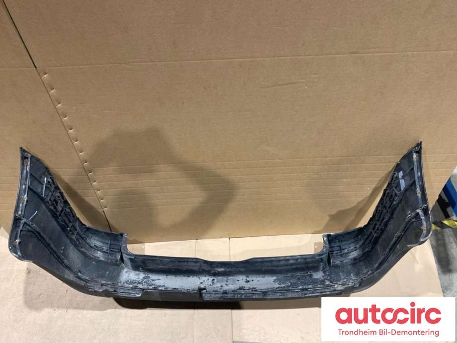 Støtfanger bak stasjonsvogn til VW Passat 2001-2005 (B5,3BG) (B5,3BG) (LES INFO|3B9807417A|)