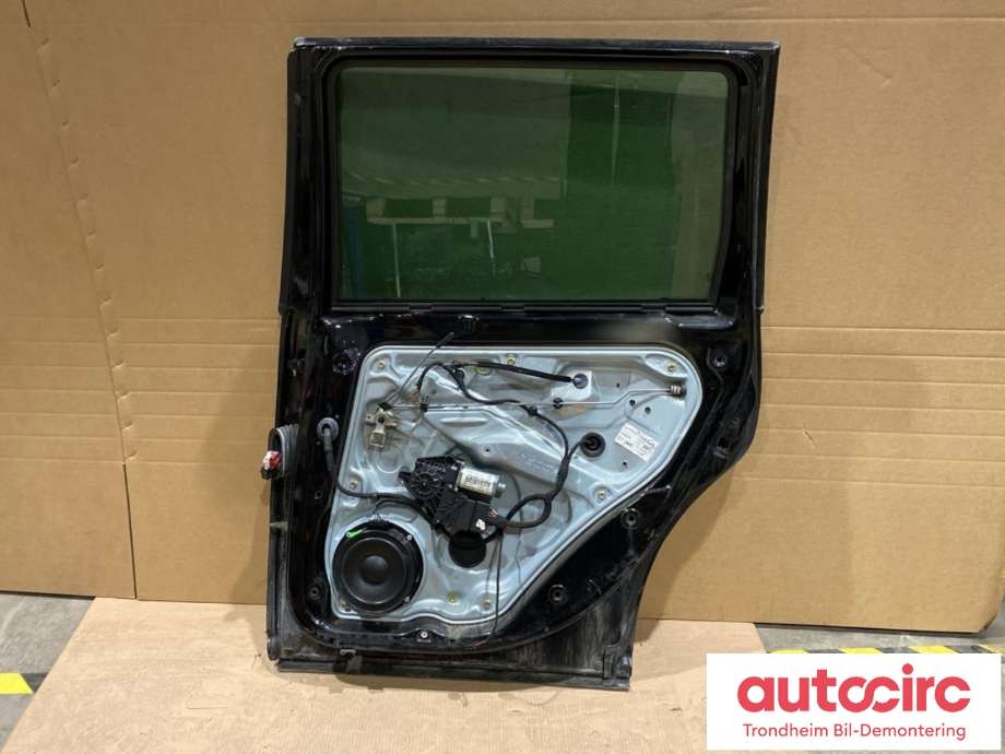 Dør høyre bak til VW Passat 2001-2005 (B5,3BG) (B5,3BG) (...|3B9833052S|)