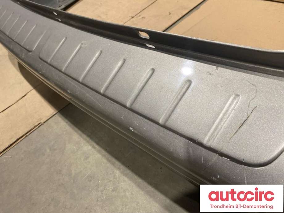 Støtfanger bak til Subaru Forester 1997-2002 (Type I)  (...|57717FC400MC|)