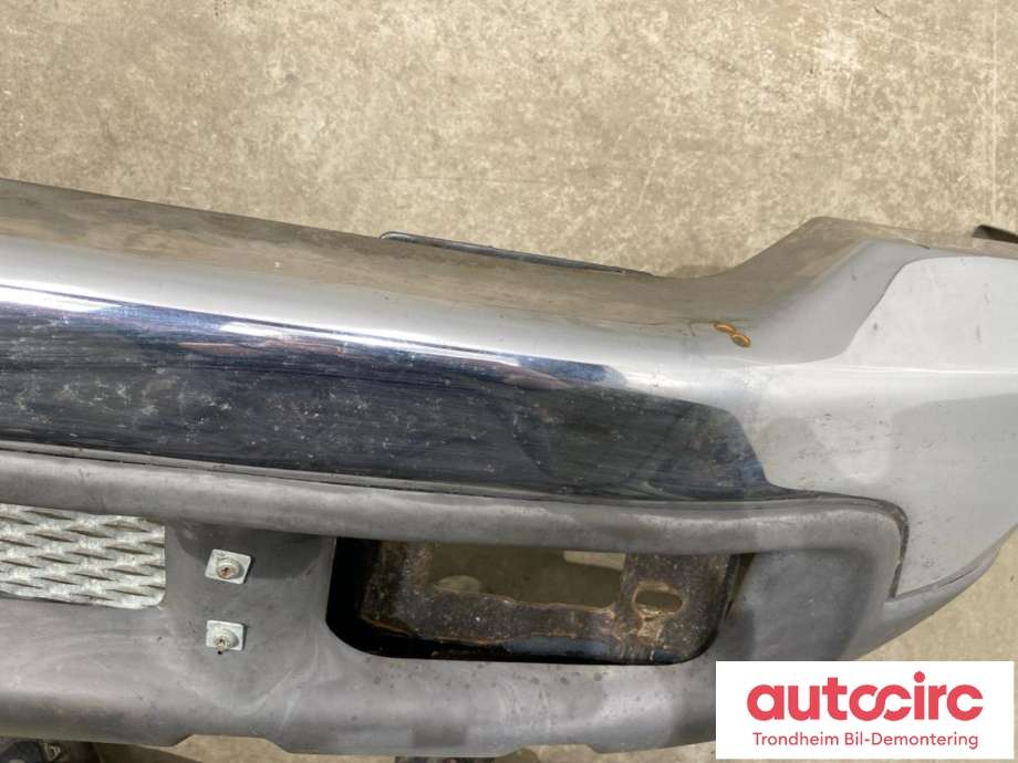 Støtfanger foran til Ford Excursion 2000-2003  (..|)