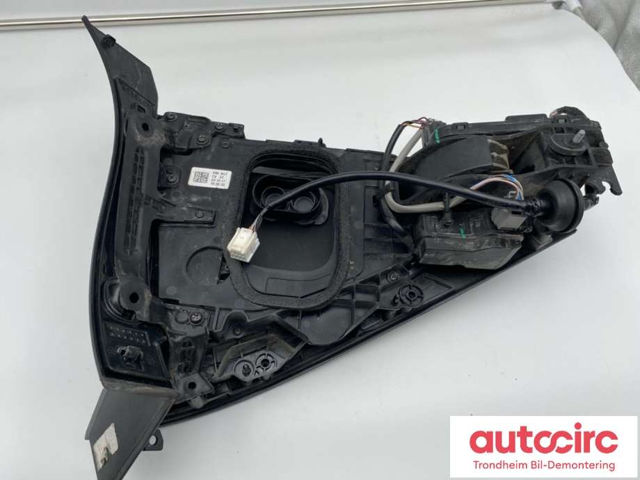 Batterilader inntak/luke til Kia EV6 2021-->>  (KOMPLETT LADELUKE|695C0-CV010AGT|695C0CV010AGT|)