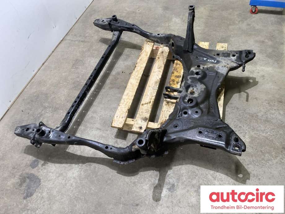 Travers foran hoved til Mazda 6 2018-->> (Type III, Fase 3) (..|KB7W-34-80XD|KB7W3480XD|)