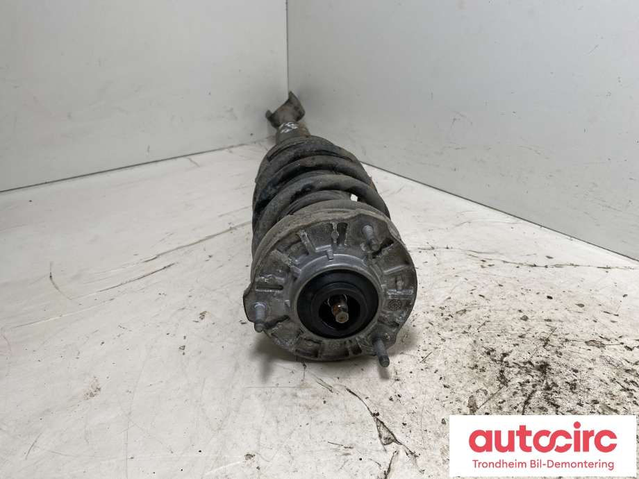 Fjærbein høyre foran til Alfa Romeo Giulia 2016-->>  (SACHS|50547064|50557148|50544249)