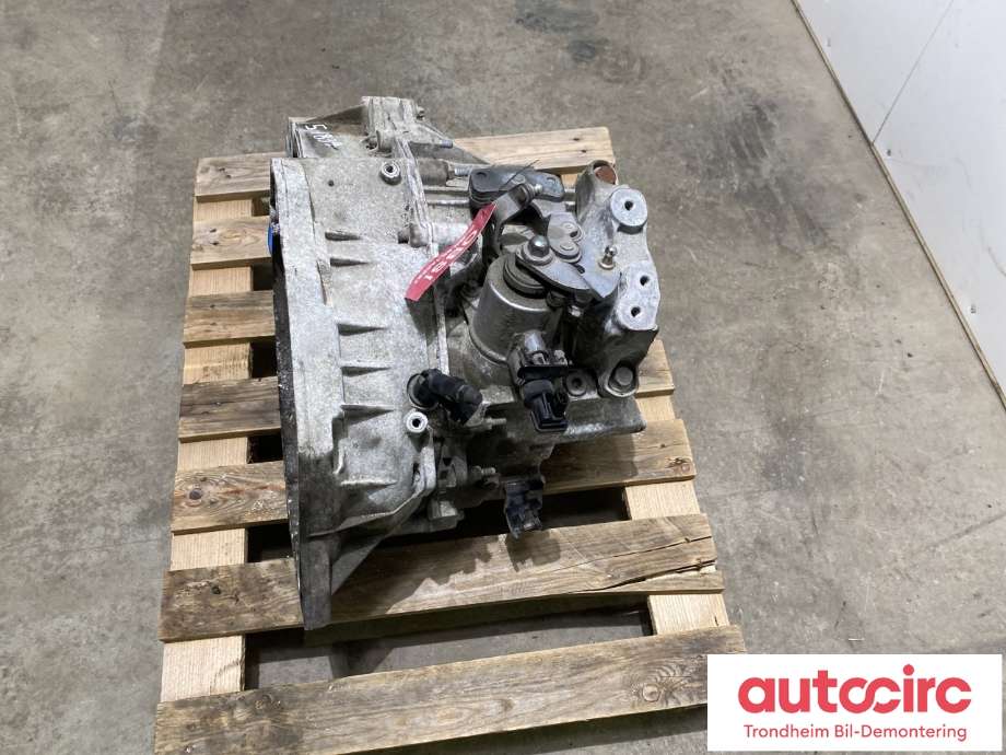 Girkasse manuell 6-trinn til Opel Zafira Tourer 2012-2018  (..|55582881|55582313|55599691)